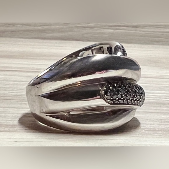 Designer Signed JS Sterling Silver Pavé Black Diamond Crossover Ring, Size 6 - Picture 5 of 10